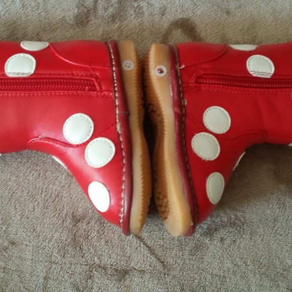 O'Squeaky Red Polka Dot Squeaky Boots - Picture 5 of 5